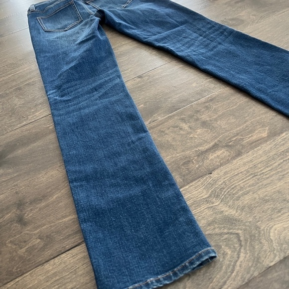 Lands' End Mid Rise Straight Jean - Picture 3 of 13